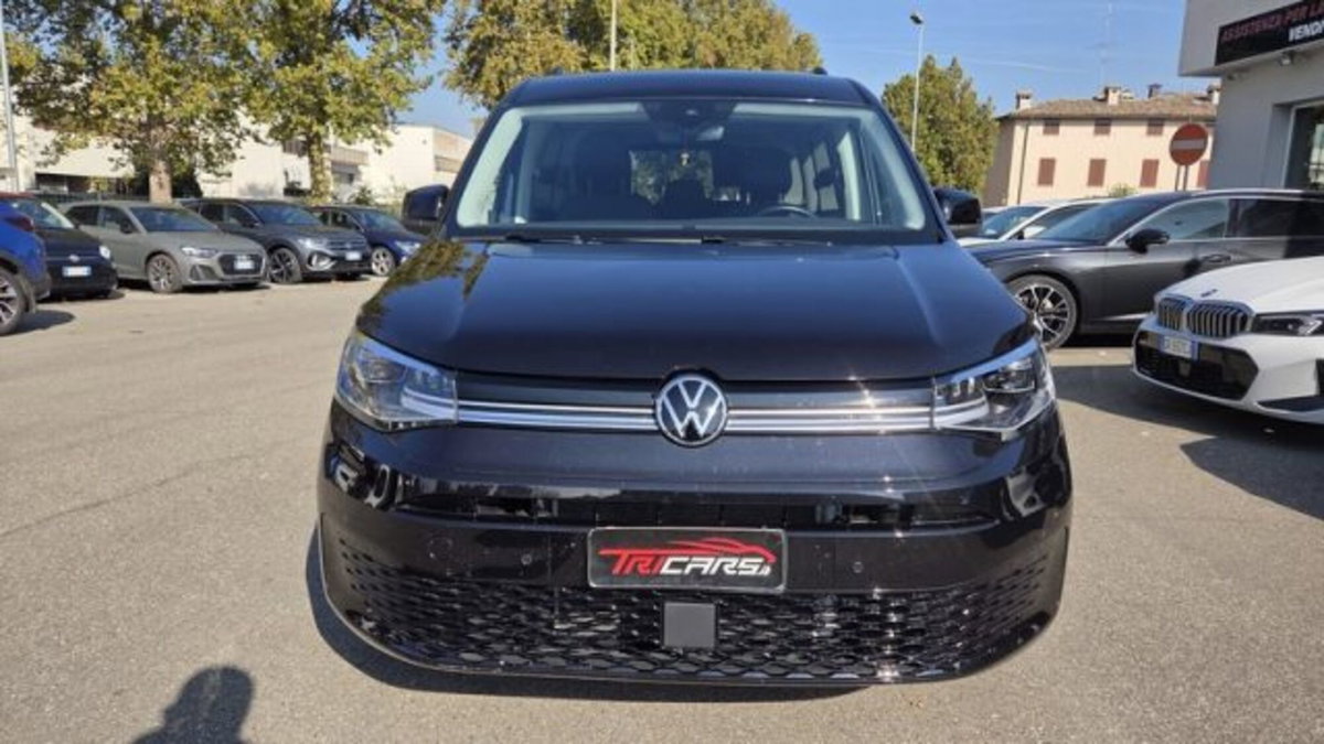 Volkswagen Caddy 1.5 TSI 114 CV DSG Style Maxi (2)