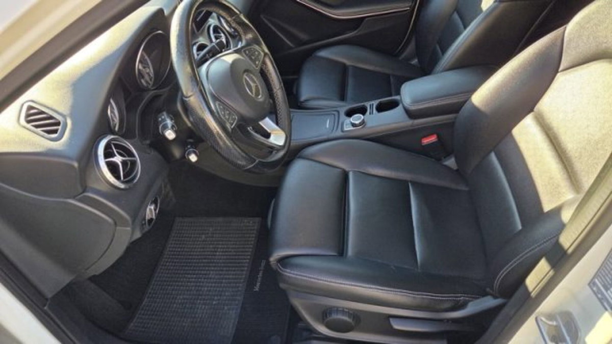 Mercedes-Benz GLA SUV 200 d Automatic Enduro (16)