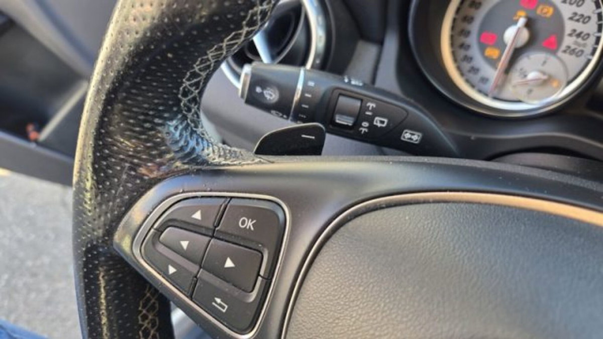 Mercedes-Benz GLA SUV 200 d Automatic Enduro (20)