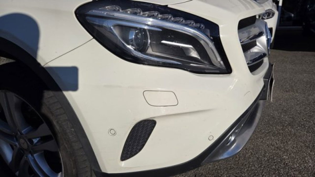 Mercedes-Benz GLA SUV 200 d Automatic Enduro (7)