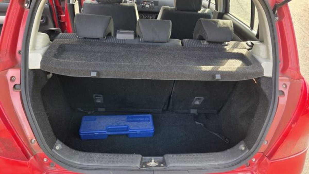 Suzuki Swift 1.3 5p. GL (15)