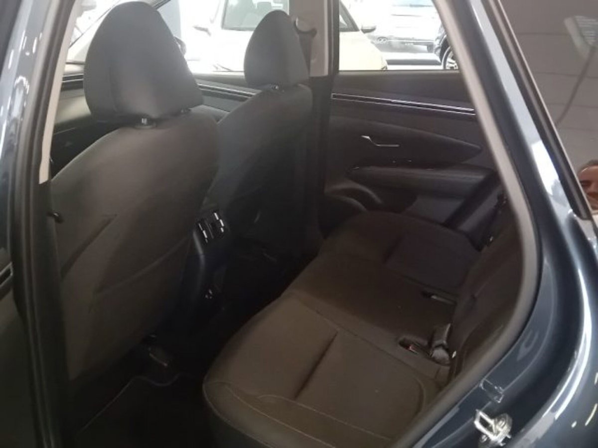 Hyundai Tucson 1.6 CRDi XLine (11)