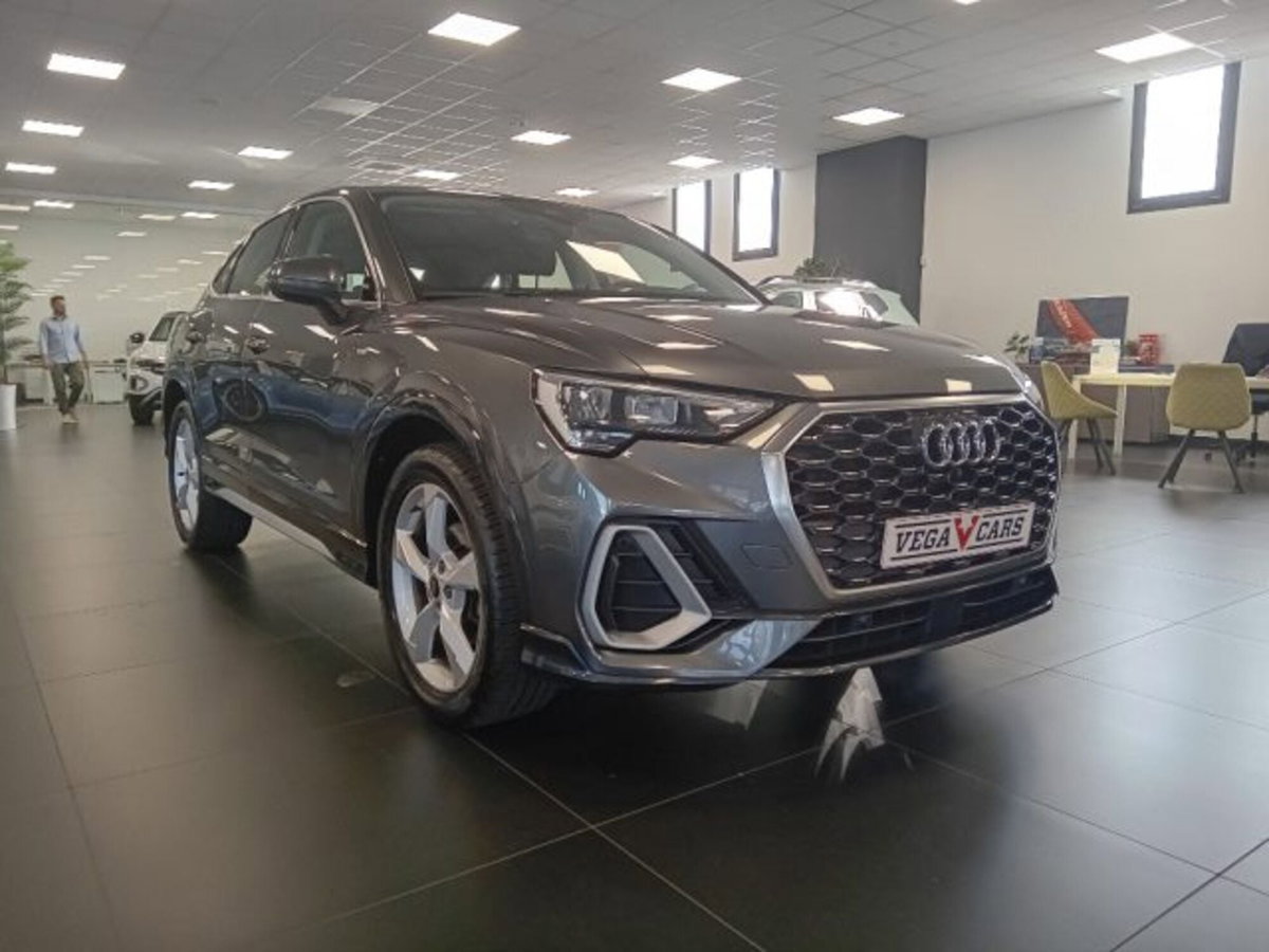 Audi Q3 Sportback 35 TDI quattro S tronic S line edition (3)