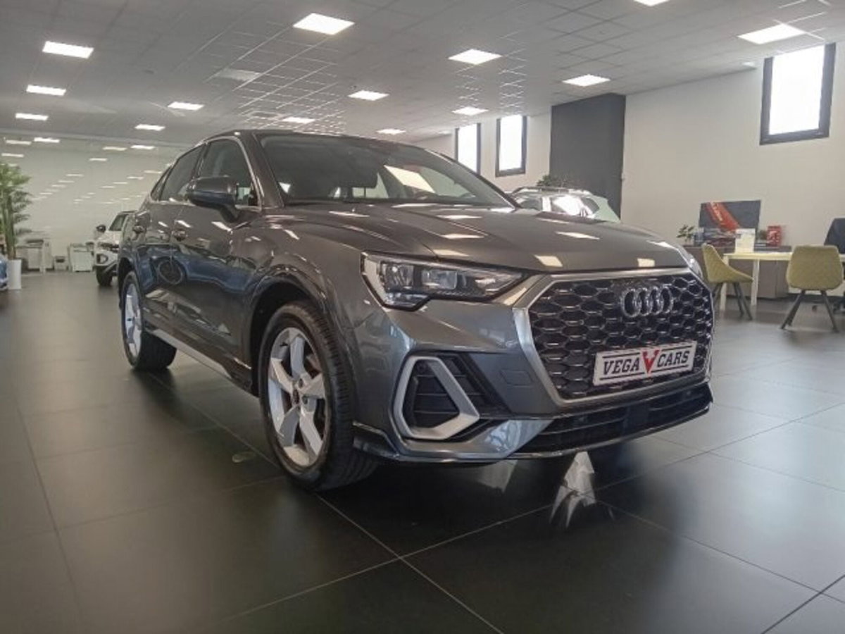 Audi Q3 Sportback 35 TDI quattro S tronic S line edition (4)