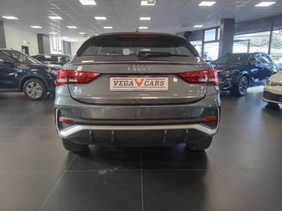 Audi Q3 Sportback 35 TDI quattro S tronic S line edition (8)