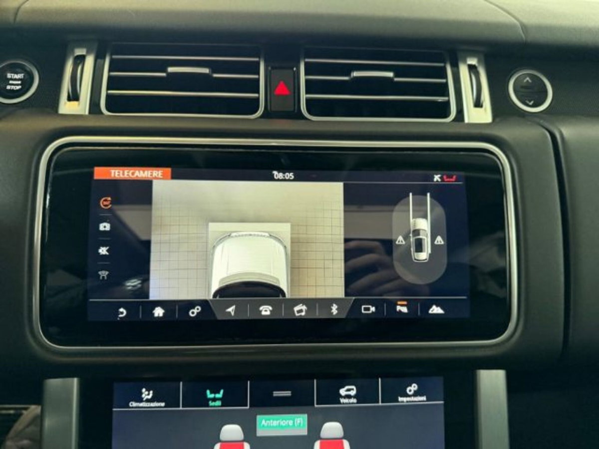 Land Rover Range Rover 3.0D l6 Autobiography (14)