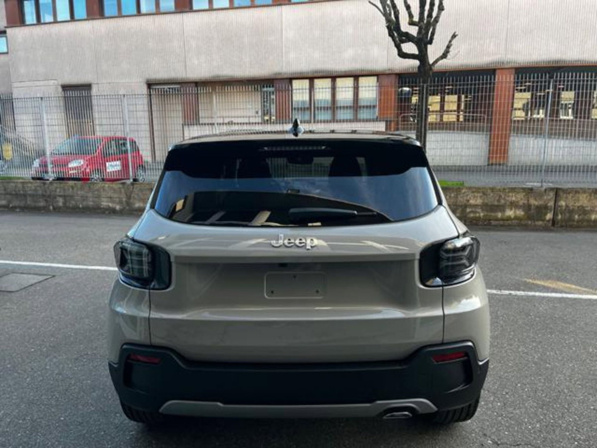 Jeep Avenger 1.2 turbo Summit fwd 100cv (3)