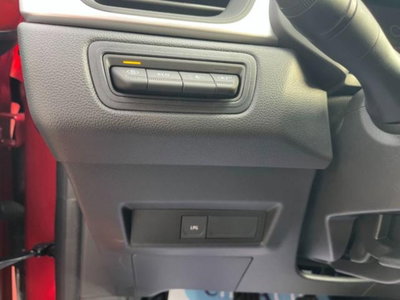 Renault Captur 1.2 eco-g Evolution 120cv (8)