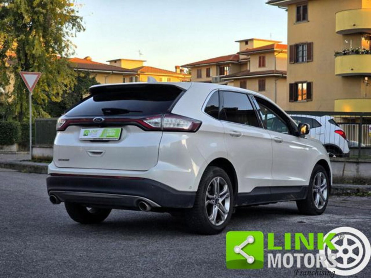 Ford Edge 2.0 TDCI 210 CV AWD Start&Stop Powershift Titanium (14)