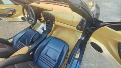 Porsche Boxster 2.7i 24V cat (11)