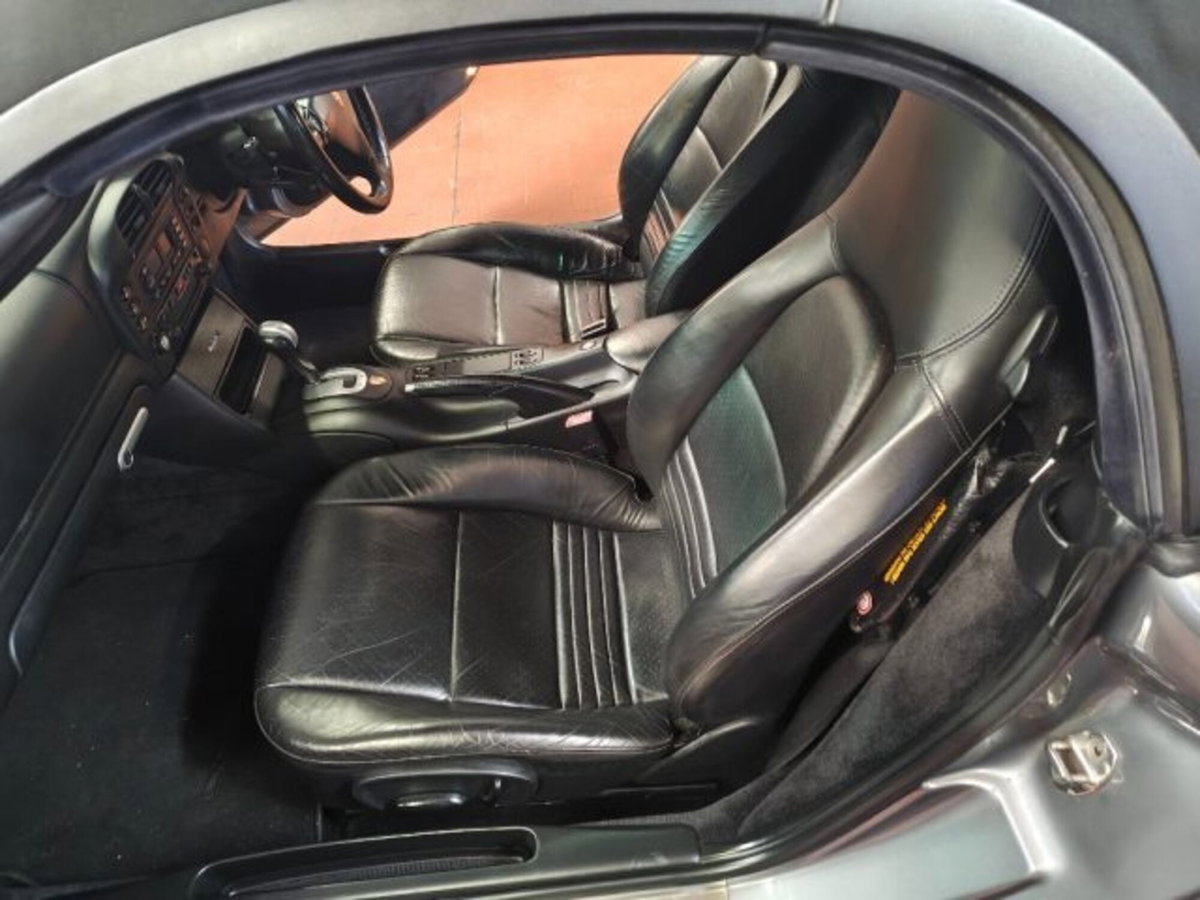 Porsche Boxster 2.7 24V (11)