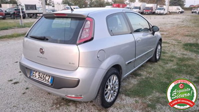 Fiat Punto Evo 1.4 5 porte Dynamic GPL (10)