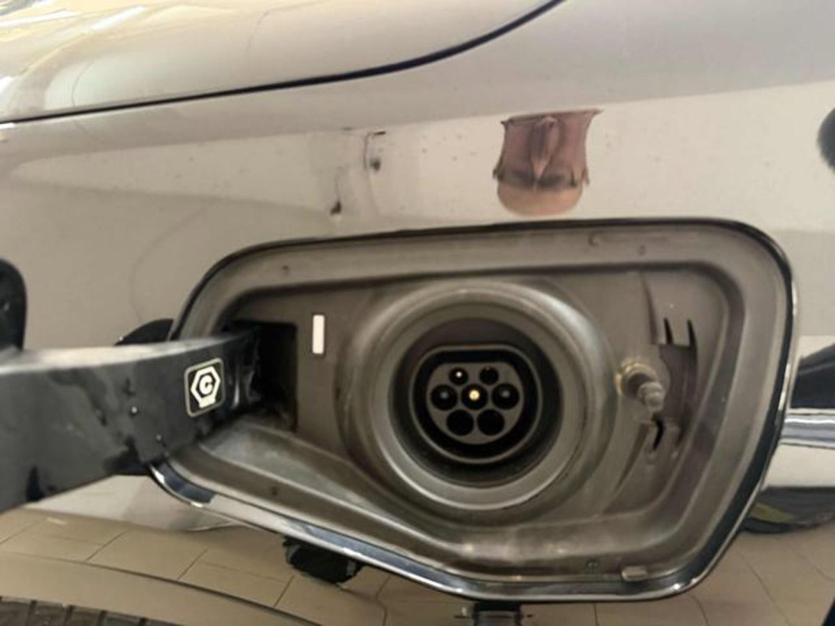 BMW X2 xDrive25e Business-X (14)