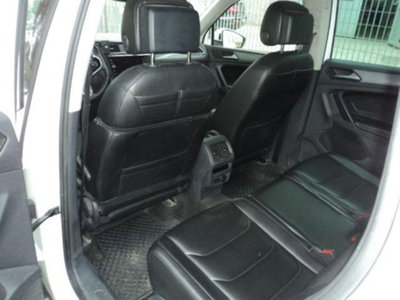 Volkswagen Tiguan 1.4 TSI eHYBRID DSG Elegance (10)
