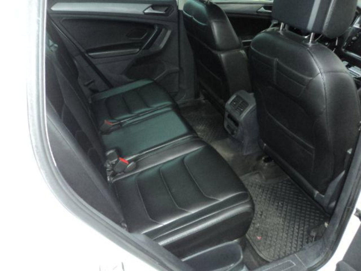 Volkswagen Tiguan 1.4 TSI eHYBRID DSG Elegance (7)