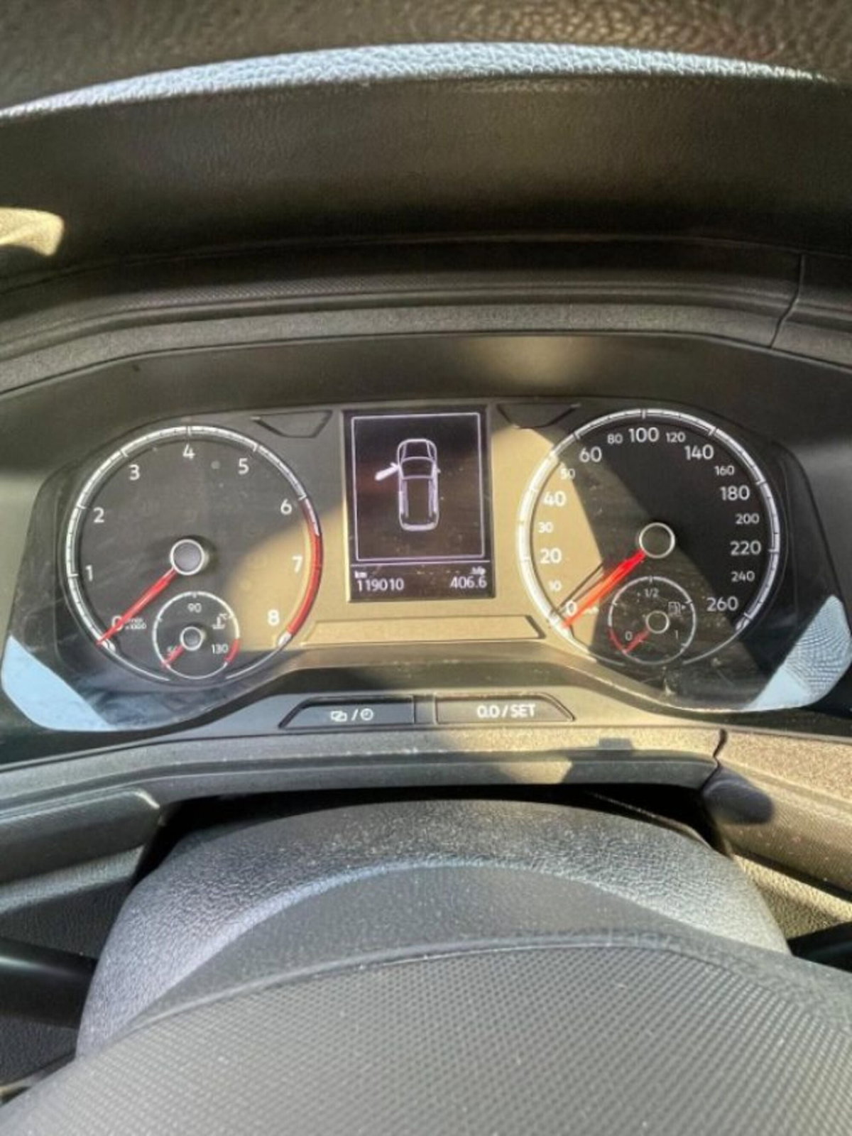 Volkswagen T-Cross 1.0 TSI Urban BMT (17)