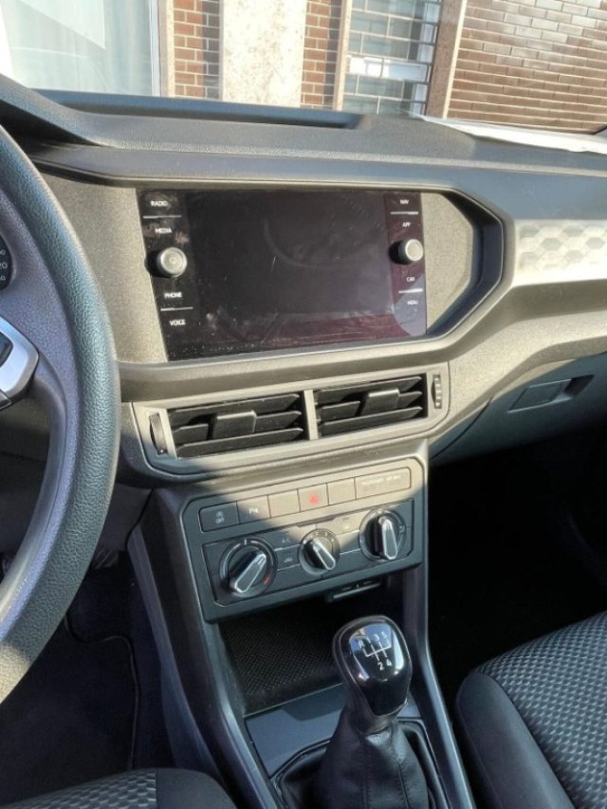 Volkswagen T-Cross 1.0 TSI Urban BMT (20)