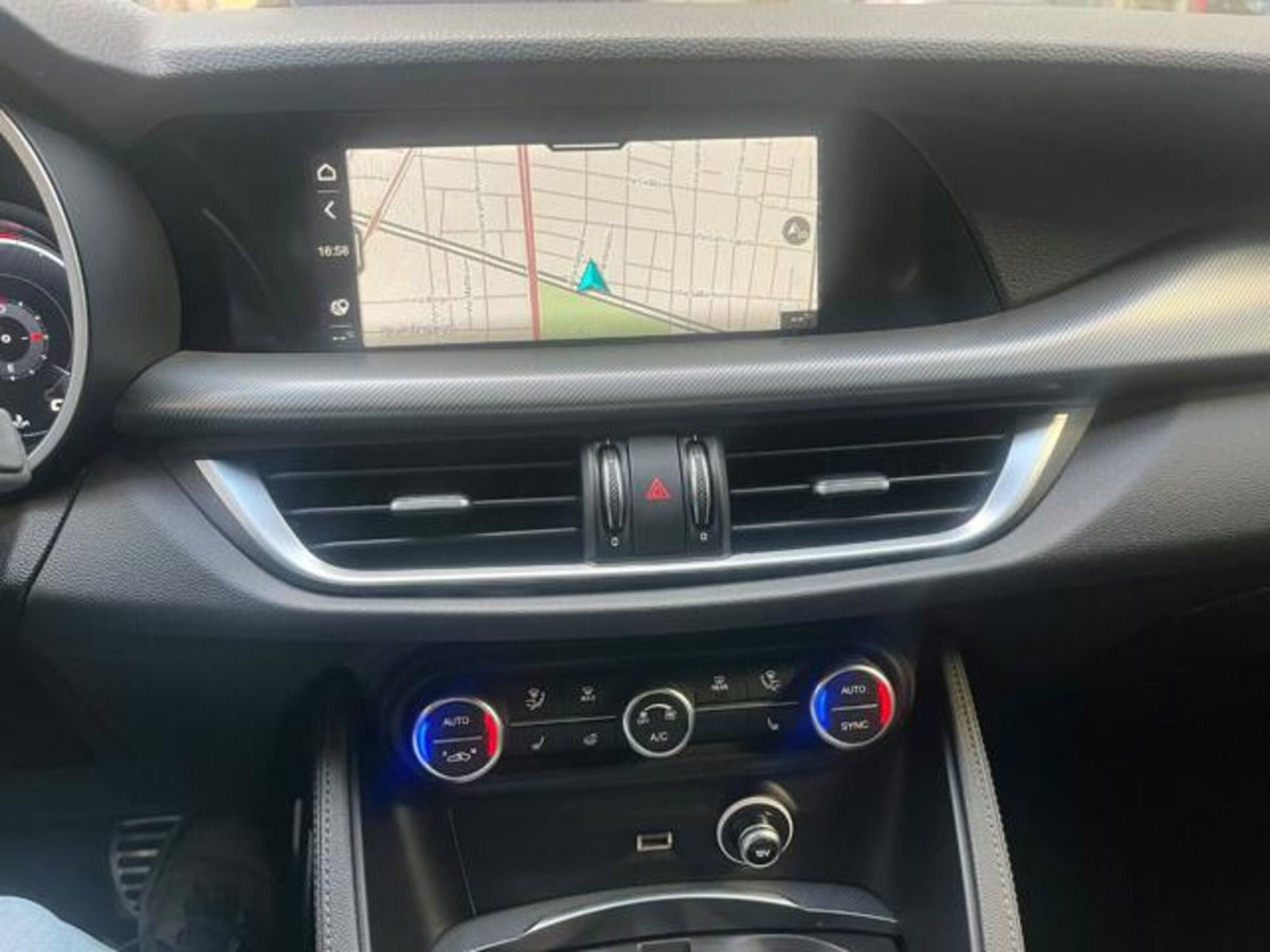 Alfa Romeo Stelvio Stelvio 2.2 Turbodiesel 210 CV AT8 Q4 Veloce (17)