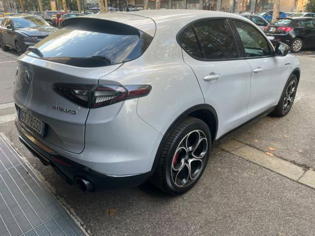 Alfa Romeo Stelvio Stelvio 2.2 Turbodiesel 210 CV AT8 Q4 Veloce (7)