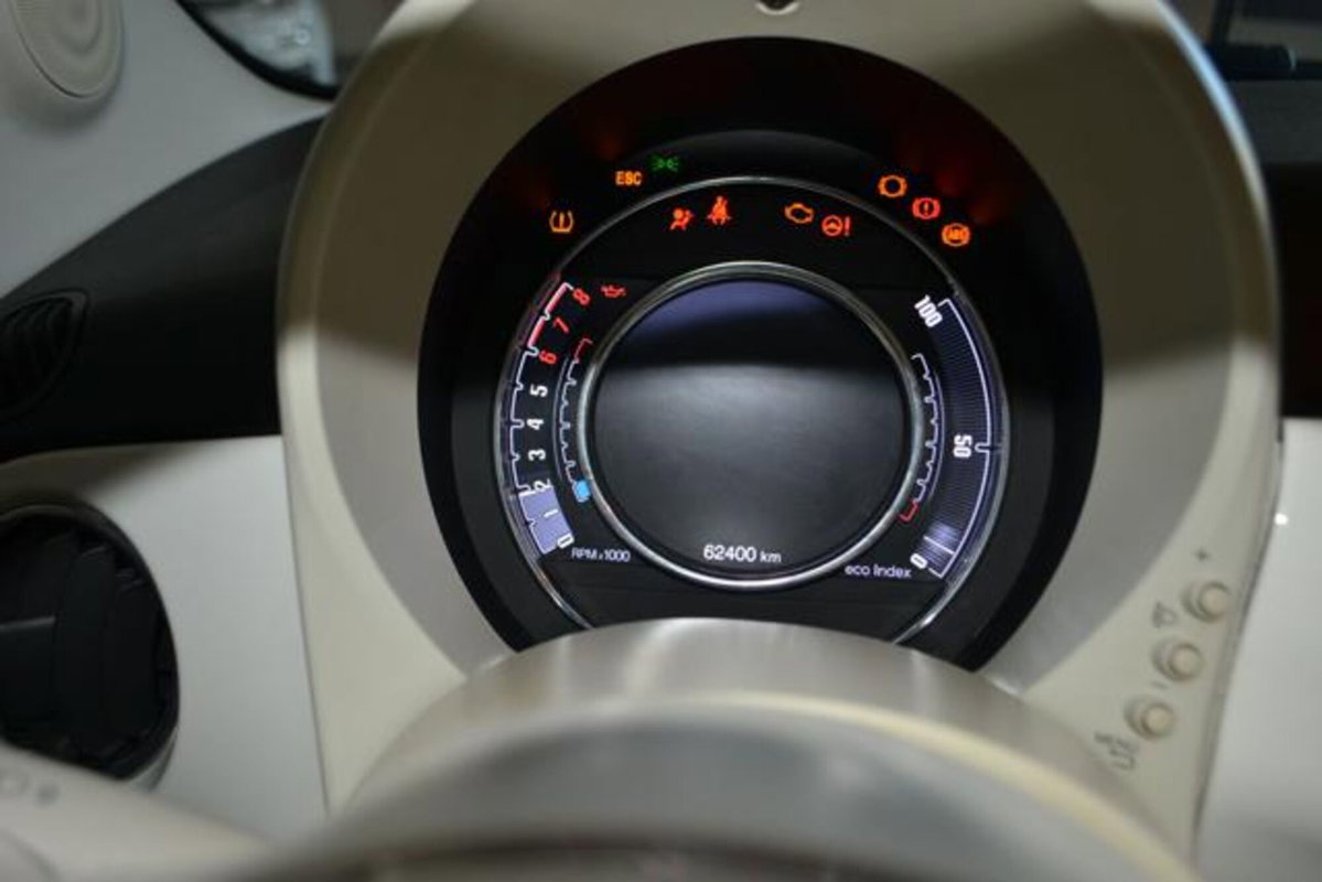 Fiat 500 1.0 Hybrid Dolcevita (11)