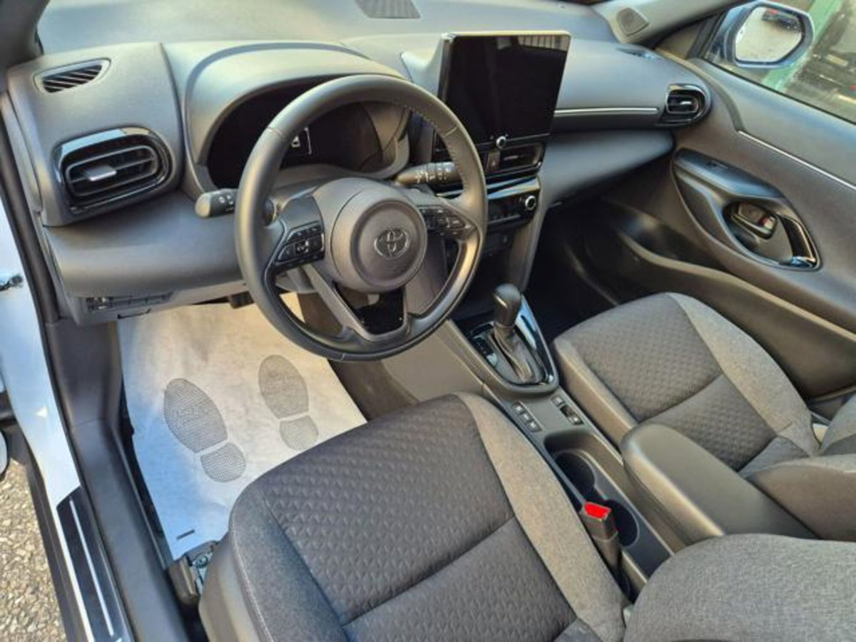 Toyota Yaris Cross 1.5 Hybrid 5p. E-CVT Trend (10)