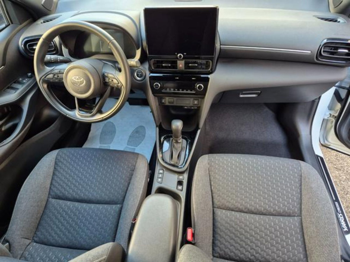Toyota Yaris Cross 1.5 Hybrid 5p. E-CVT Trend (14)
