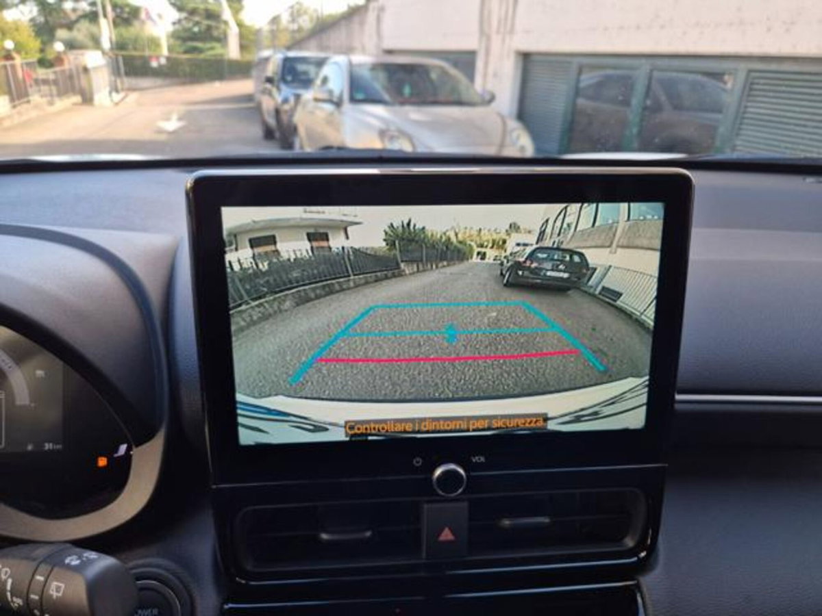 Toyota Yaris Cross 1.5 Hybrid 5p. E-CVT Trend (17)