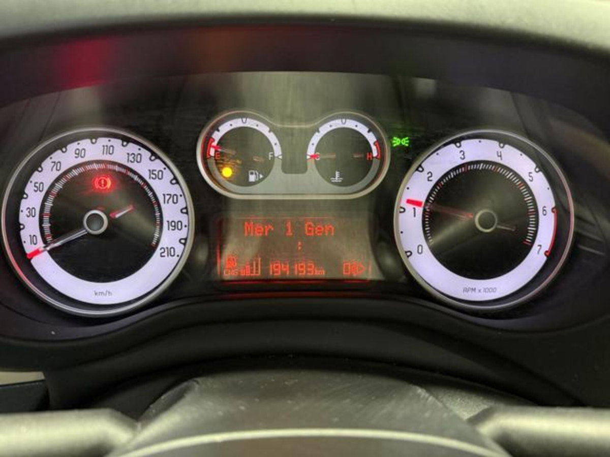 Fiat 500L 0.9 TwinAir Turbo Natural Power Pop Star (16)