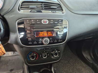 Fiat Punto Evo 1.2 3 porte S&S 150° (9)