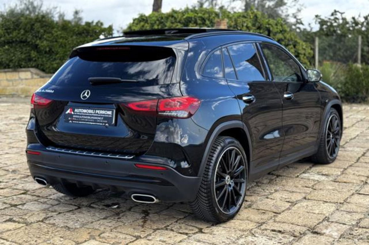 Mercedes-Benz GLA SUV 200 d AMG Line Premium Plus 4matic auto (13)