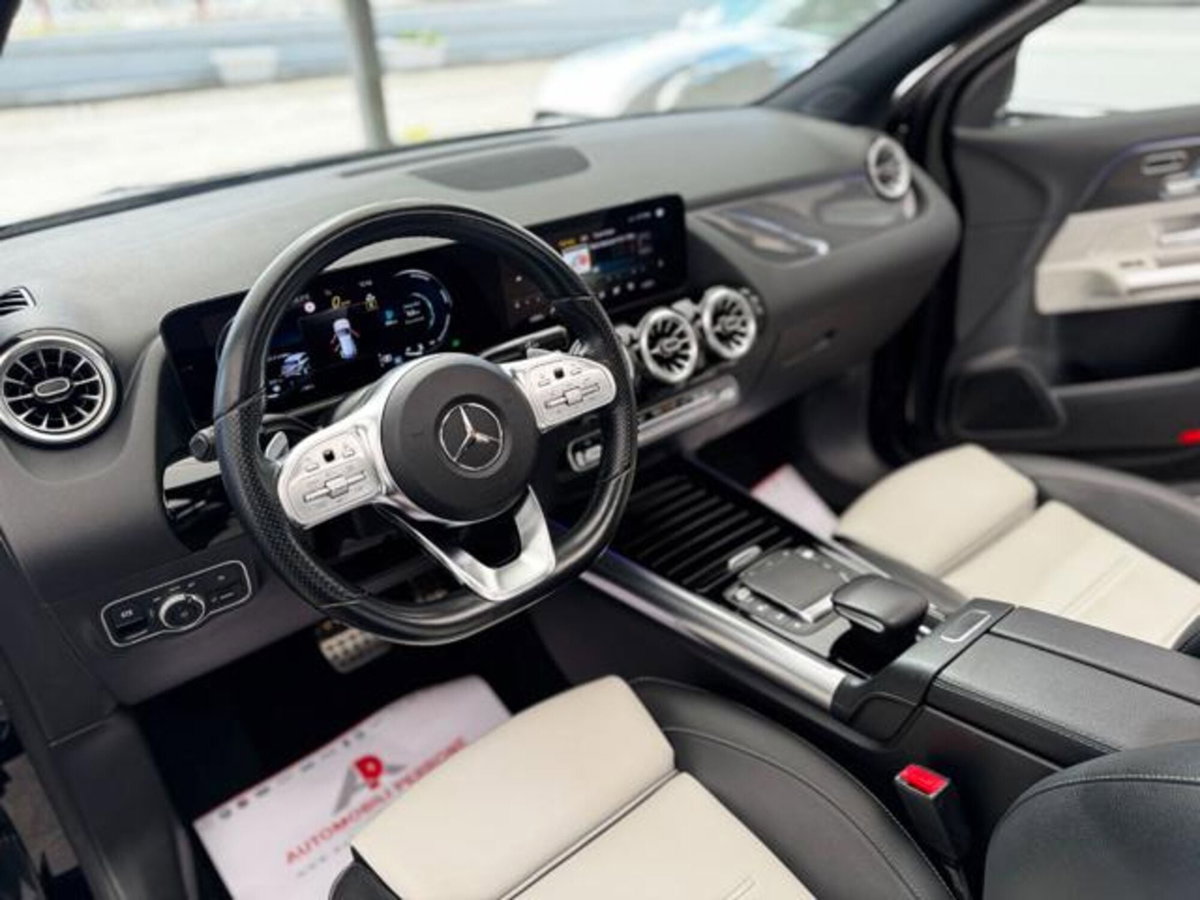 Mercedes-Benz GLA SUV 200 d AMG Line Premium Plus 4matic auto (5)
