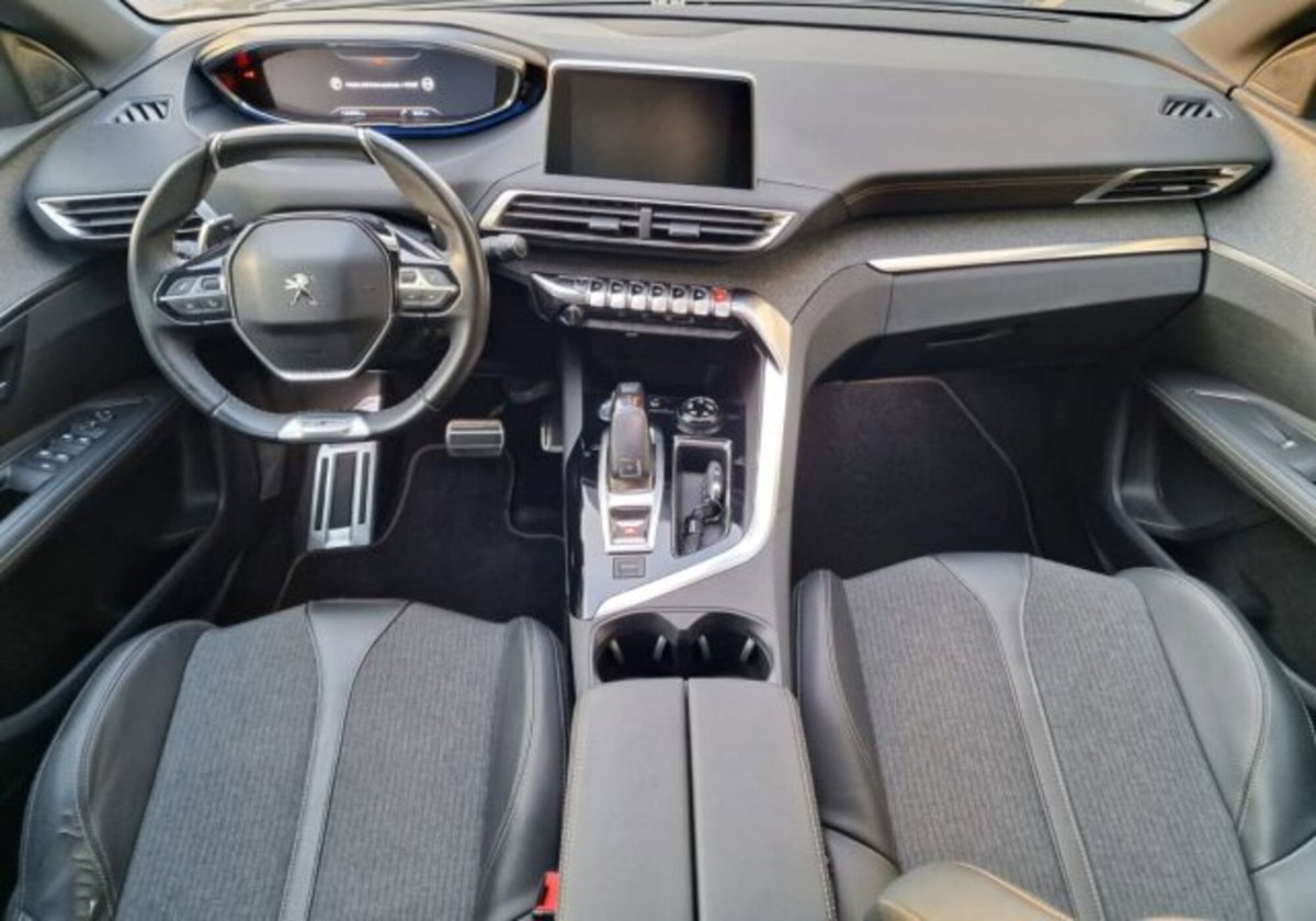 Peugeot 3008 PureTech Turbo 130 S&S EAT8 GT Line (10)
