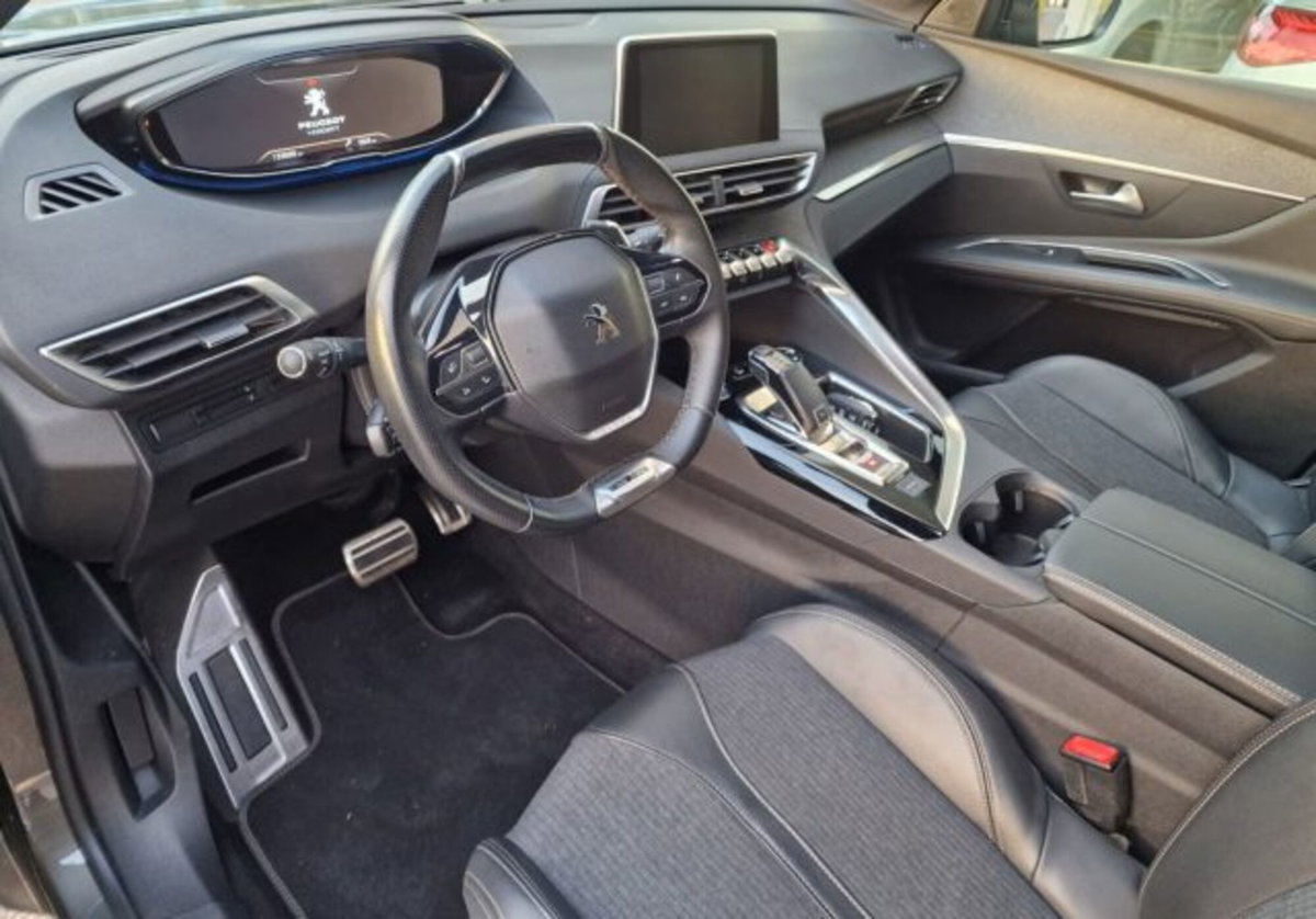 Peugeot 3008 PureTech Turbo 130 S&S EAT8 GT Line (11)