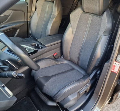 Peugeot 3008 PureTech Turbo 130 S&S EAT8 GT Line (13)
