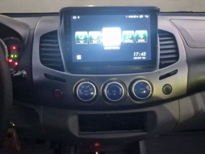 Mitsubishi L200 2.5 DI-D/136CV Double Cab Invite (15)
