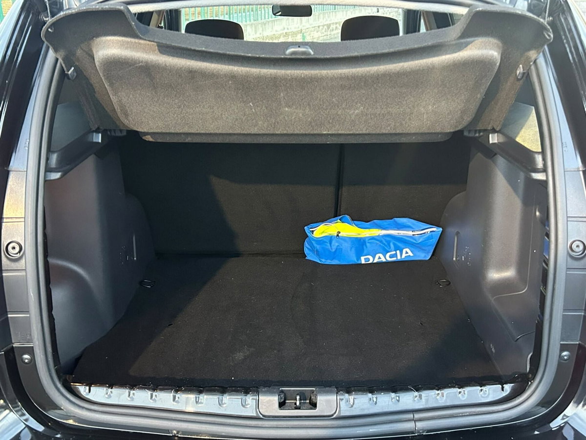 Dacia Duster 1.5 dCi 110 CV S&S 4x2 Serie Speciale Brave (9)