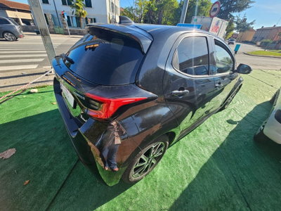 Toyota Yaris 1.5 Hybrid 5 porte Lounge (15)