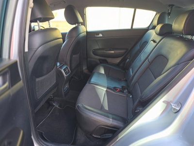 Kia Sportage 1.7 CRDI 2WD Style (14)