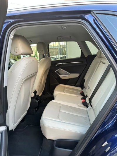 Audi Q3 35 TDI quattro S tronic Business (15)