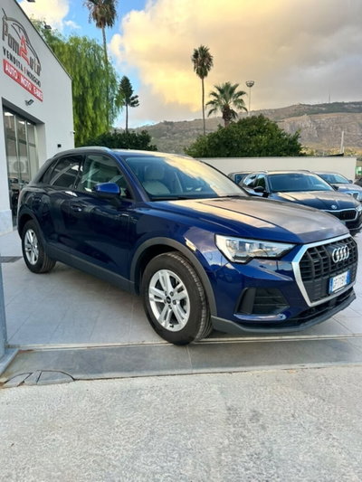 Audi Q3 35 TDI quattro S tronic Business (17)
