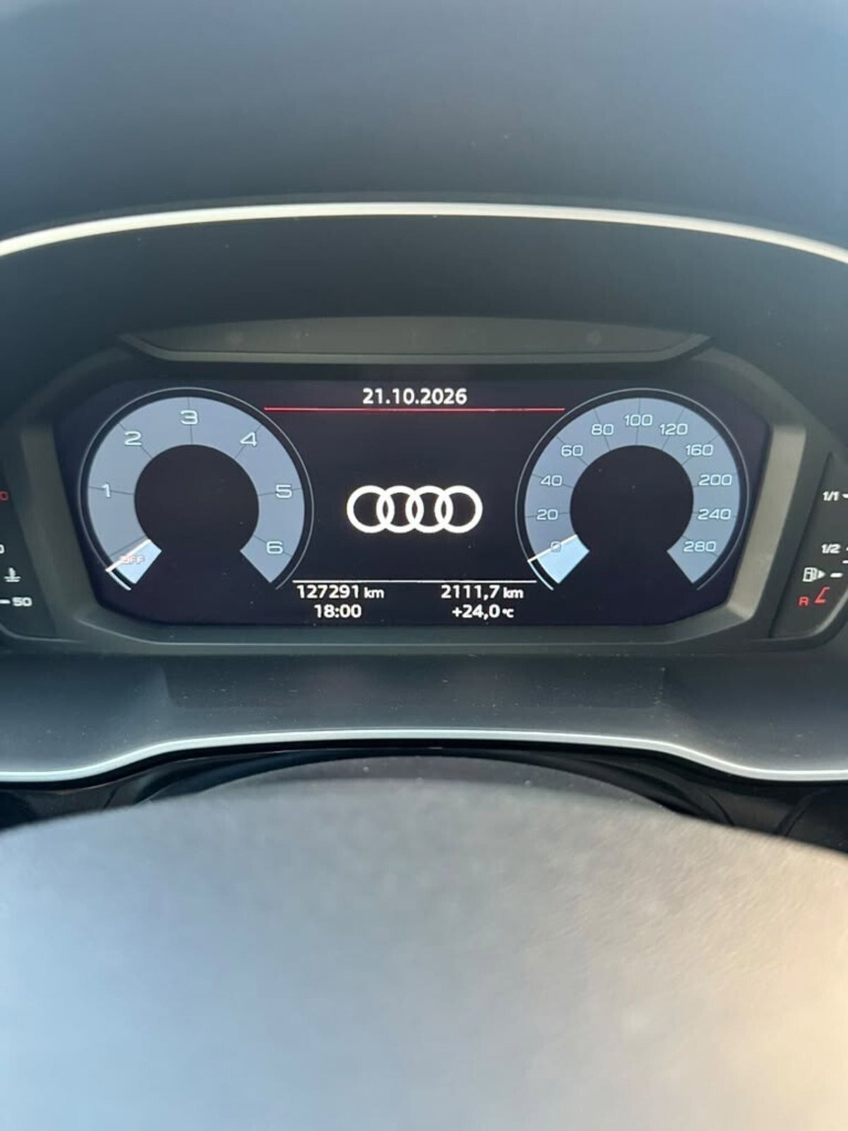 Audi Q3 35 TDI quattro S tronic Business (7)