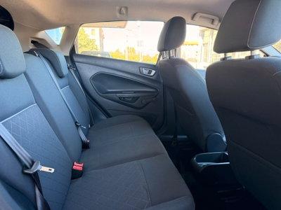 Ford Fiesta 1.2 82 CV 5 porte Titanium (10)