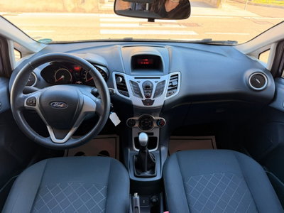 Ford Fiesta 1.2 82 CV 5 porte Titanium (12)