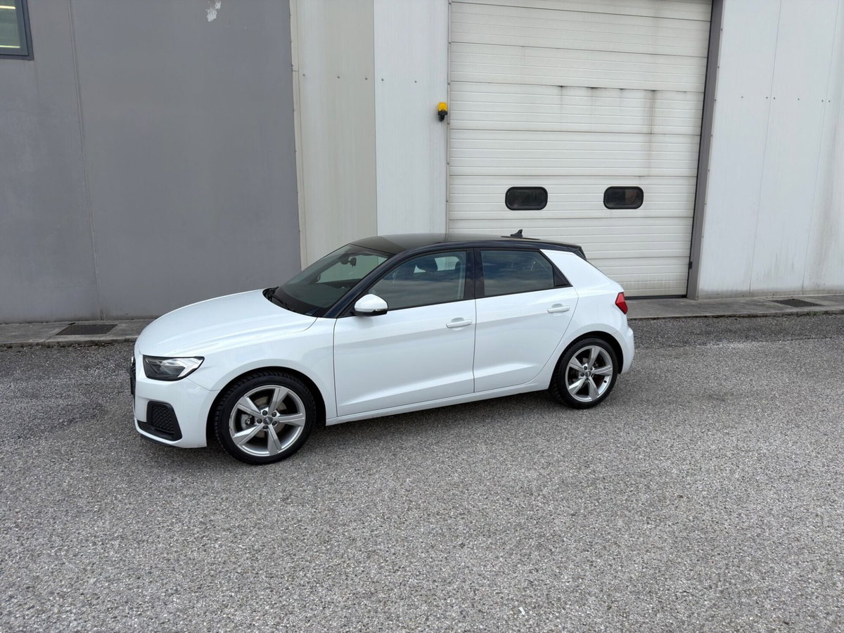 Audi A1 Sportback 30 TFSI Admired Advanced (2)