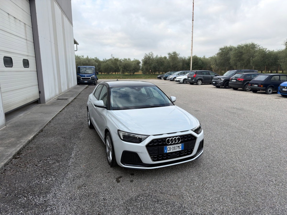 Audi A1 Sportback 30 TFSI Admired Advanced (5)