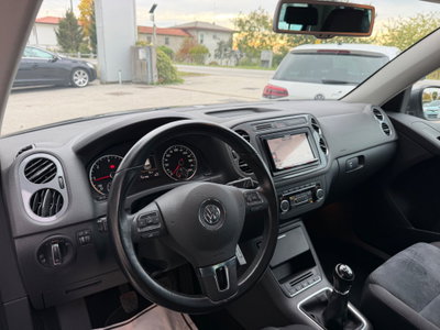 Volkswagen Tiguan 2.0 TDI 110 CV Sport & Style BlueMotion Tech. (10)