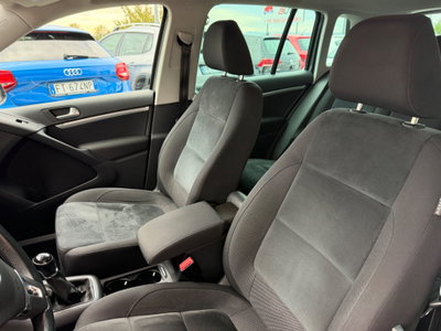 Volkswagen Tiguan 2.0 TDI 110 CV Sport & Style BlueMotion Tech. (19)