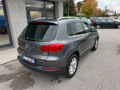 Volkswagen Tiguan 2.0 TDI 110 CV Sport & Style BlueMotion Tech. (5)