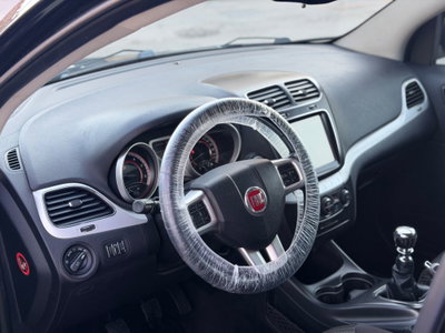 Fiat Freemont 2.0 Multijet 140 CV Urban (7)