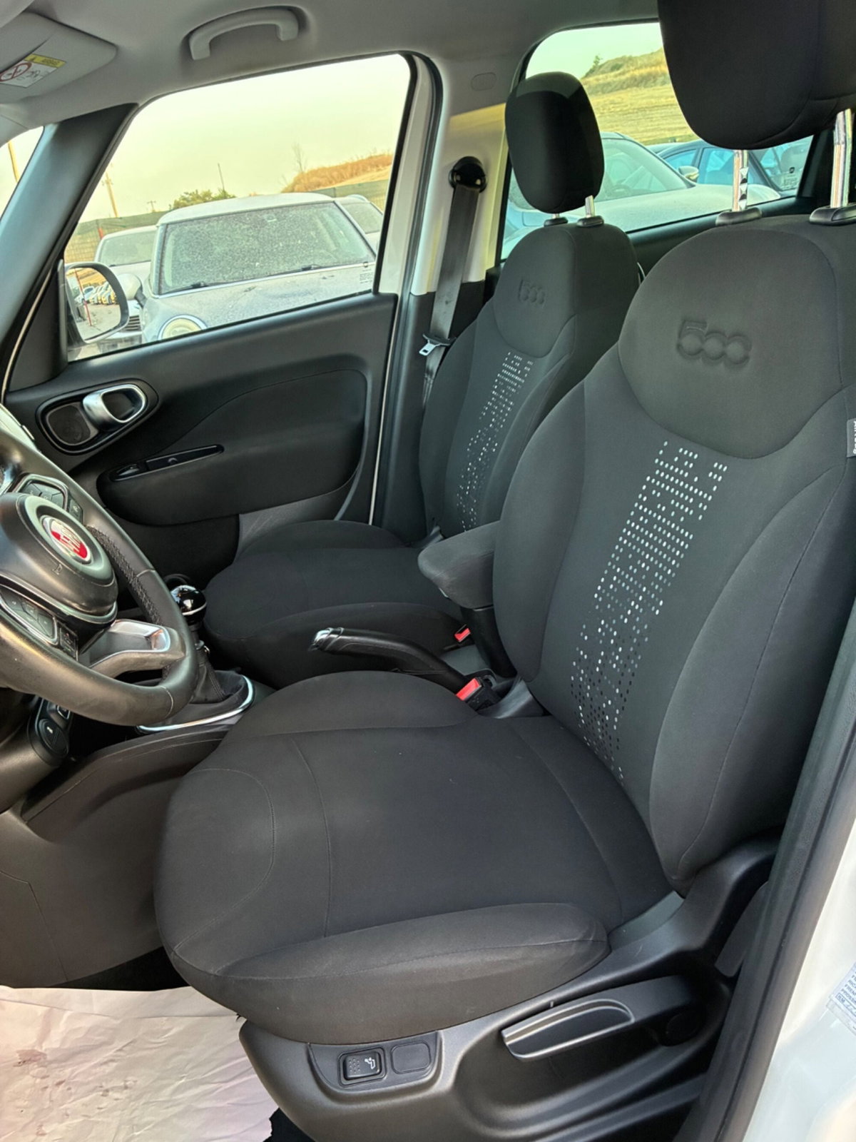 Fiat 500L 1.4 95 CV Cross (10)